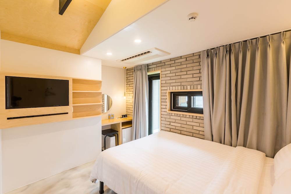 Deluxe Double Room at BAROATO 2nd
