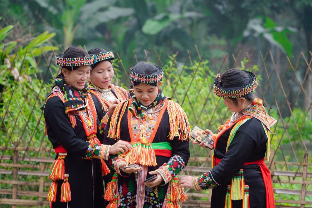 Tết Người Dao - Nghi Lễ Tạ Ơn Và Không Gian Tâm Linh Đậm Nét