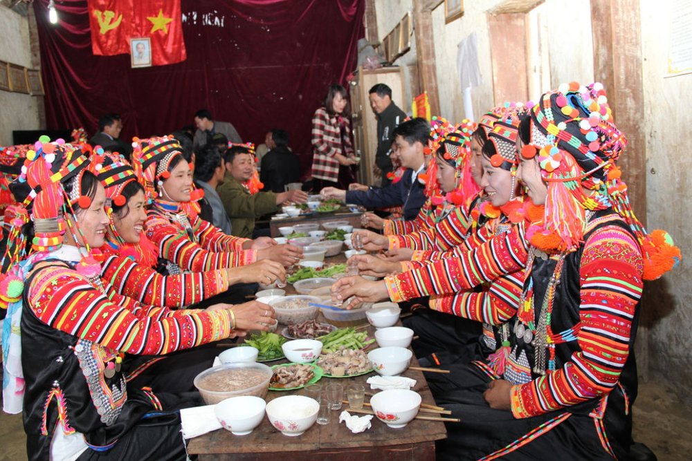 Người Mường - Văn Hóa Đậm Đà Giữa Núi Rừng Tây Bắc