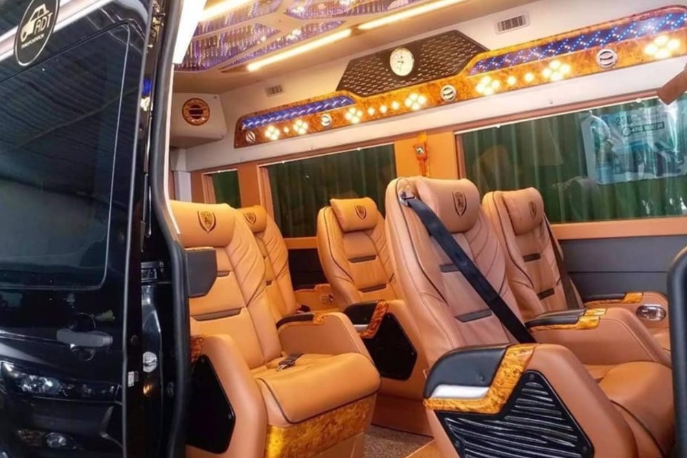  ADT Limousine - Đẳng Cấp Chuyên Cơ Mặt Đất 9 Chỗ