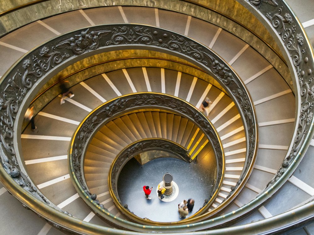 The famous spiral staircase of the Vatican Museums | Photo credits: Abdus Samad Mahkri on Pexels