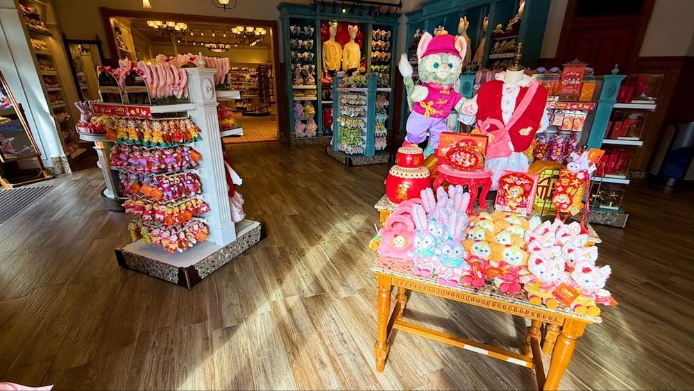 HKDL lunar new year store