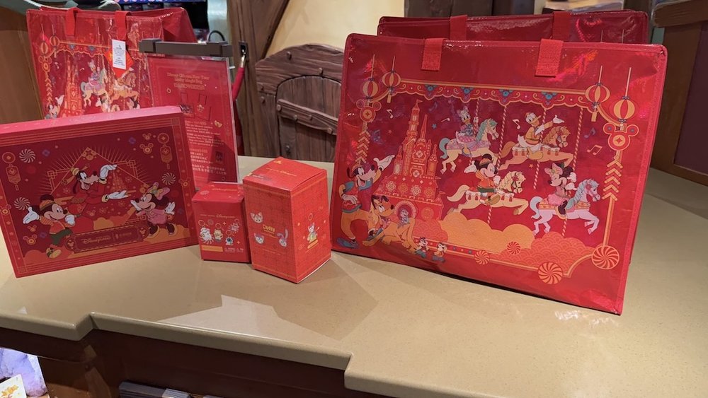 HKDL lunar new year bag