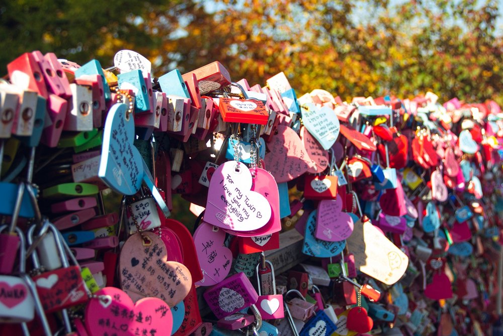 See the Trees of love padlock and join in on the culture