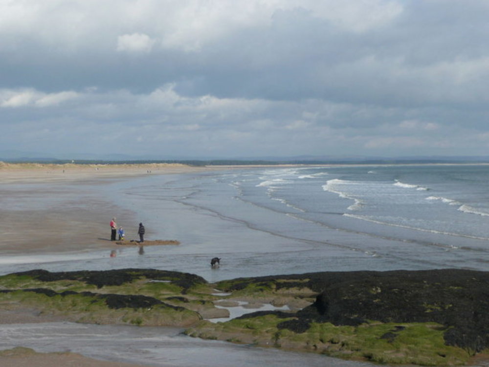  West Sands Beach's wide shoreline in Scotland | Photo Credit: Wikimedia Commons