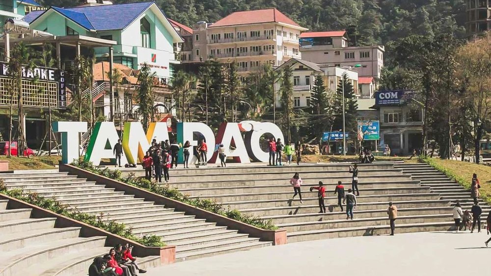 Quảng Trường Tam Đảo