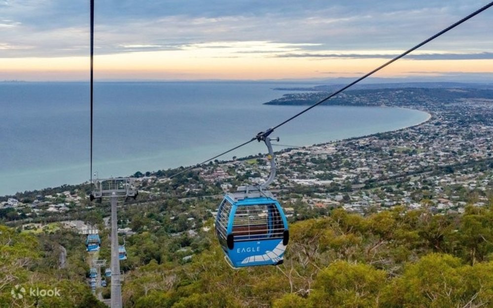 A gondola with Melbourne as the view