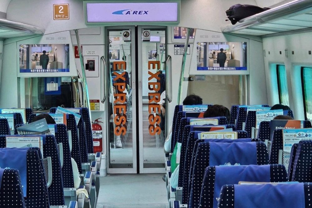 Giờ Hoạt Động & Tần Suất Tàu AREX Express