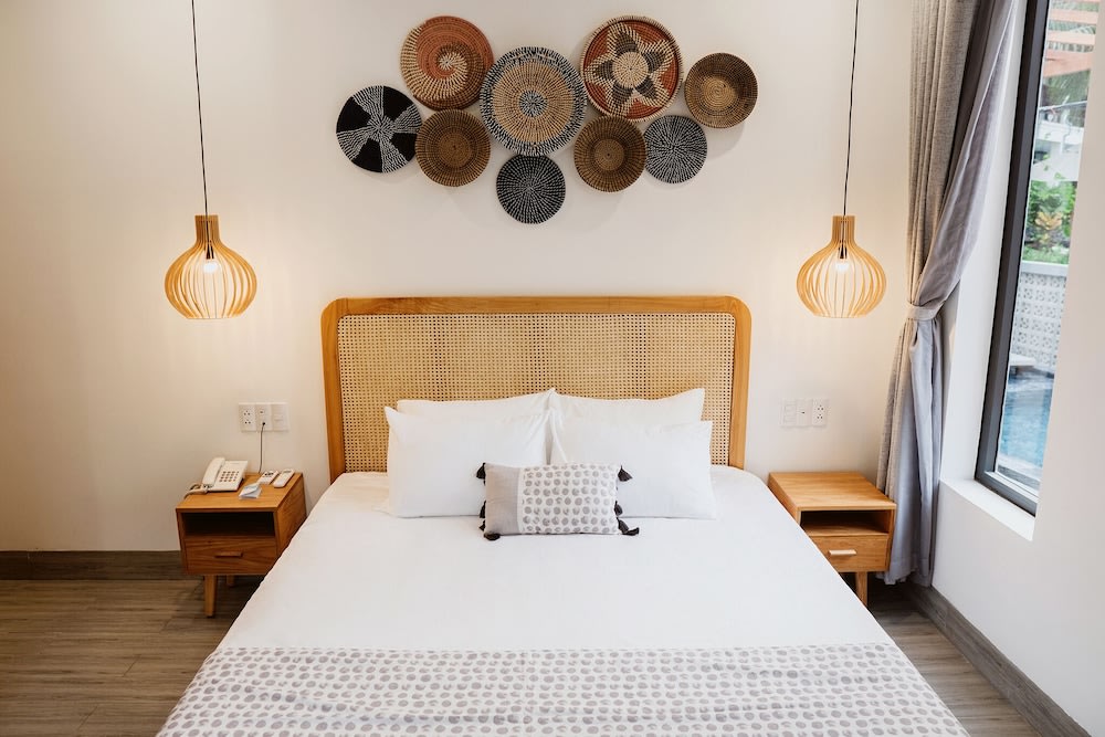 Deluxe room at The Watermark Beachside Hotel