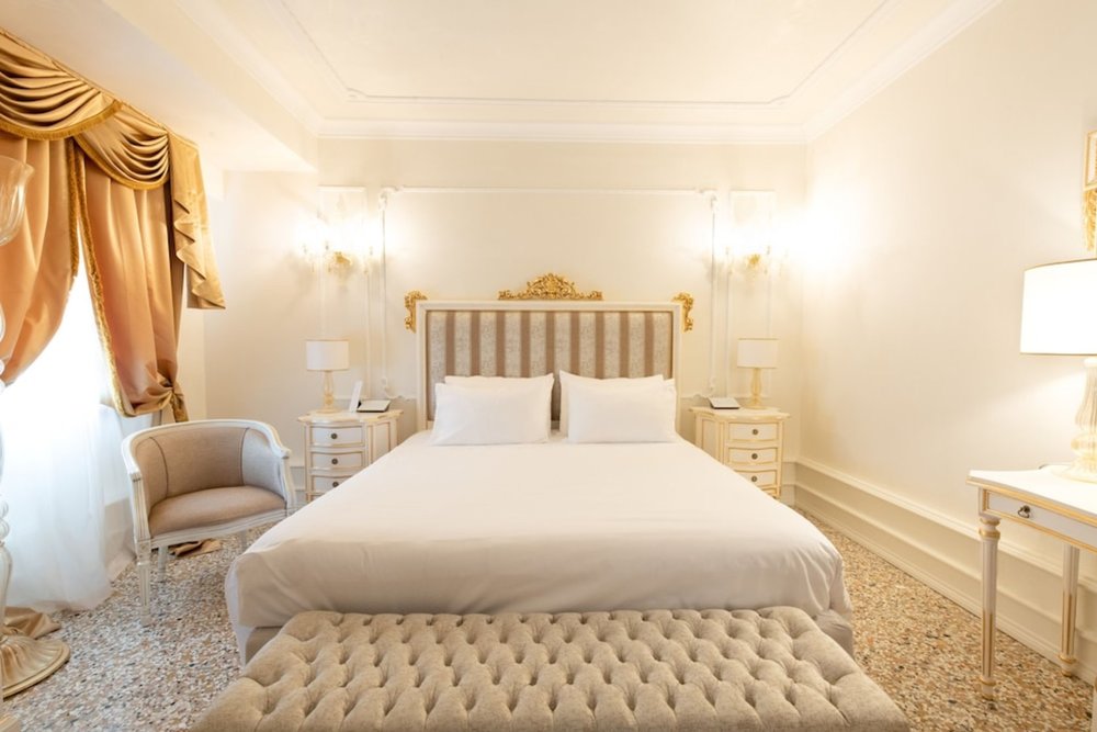 Classic suite at Cà Bonfadini