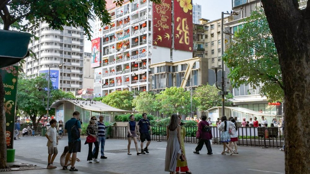 The Cafe Apartment as seen from Nguyễn Huệ walking street