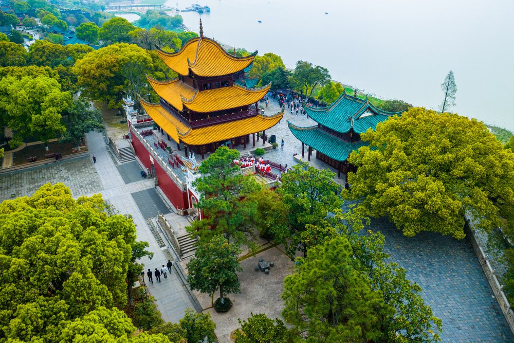 Vinh Quang Thời Tống Và Bài Nhạc Dương Lâu Ký