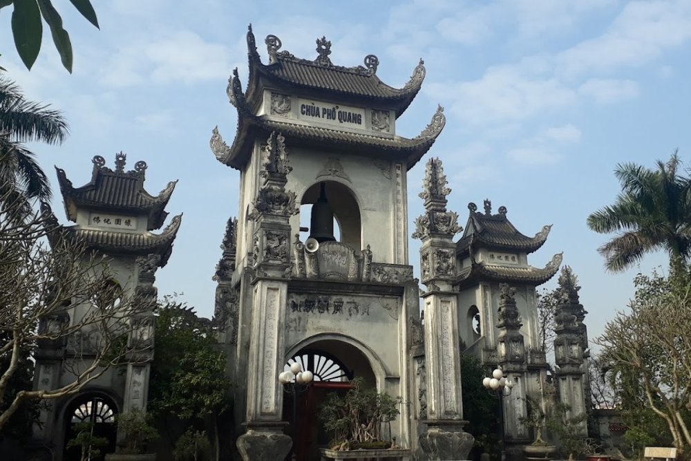Chùa Phổ Quang - Điểm Đến Tâm Linh Xoa Dịu Tâm Hồn