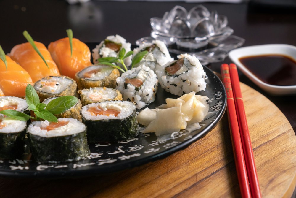 Kyoto style sushi platter with fresh salmon rolls and nigiri | Photo from Diego Pontes on Pexels