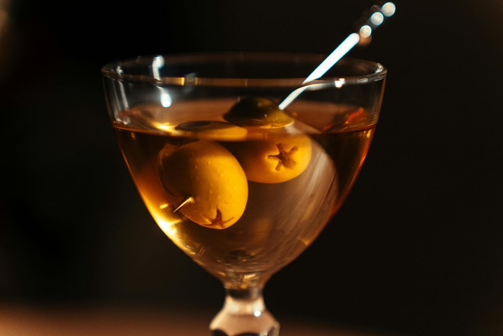 Classic martini with olives at Bar Rocking Chair Kyoto | Photo from Szymon Shields on Pexels