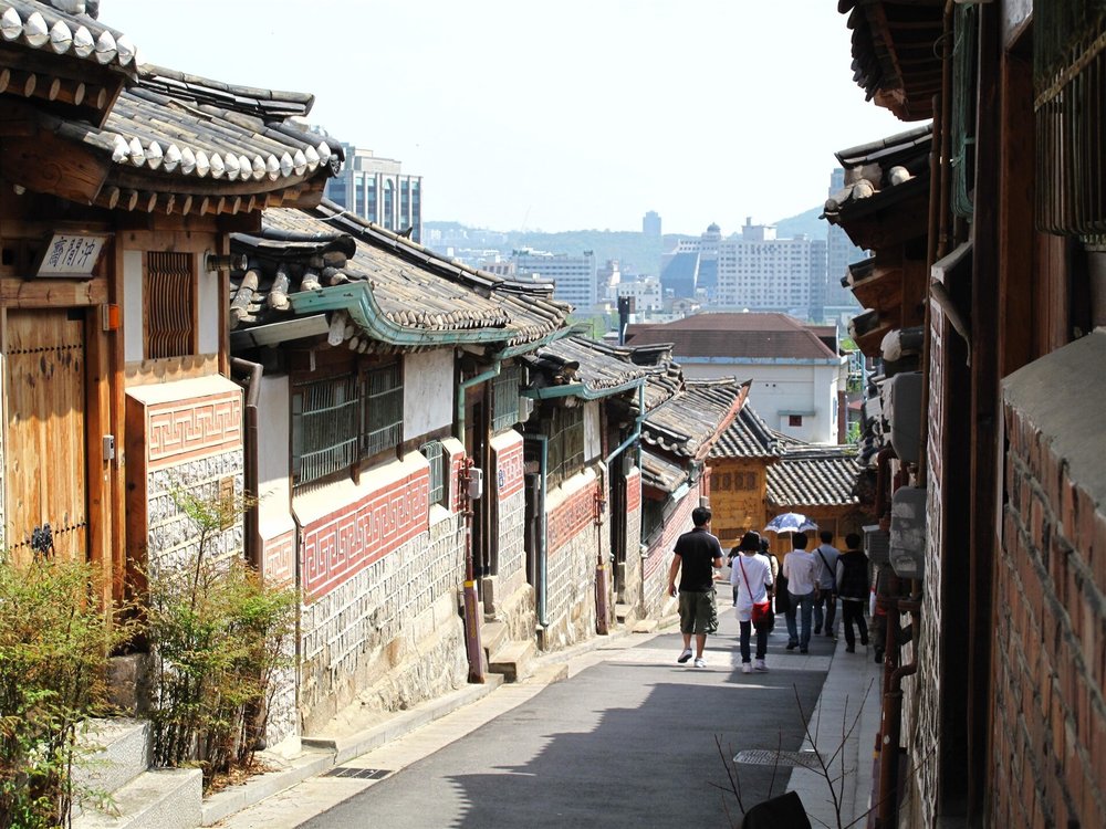 Insadong street with Korean craft shops and cultural stores in Seoul