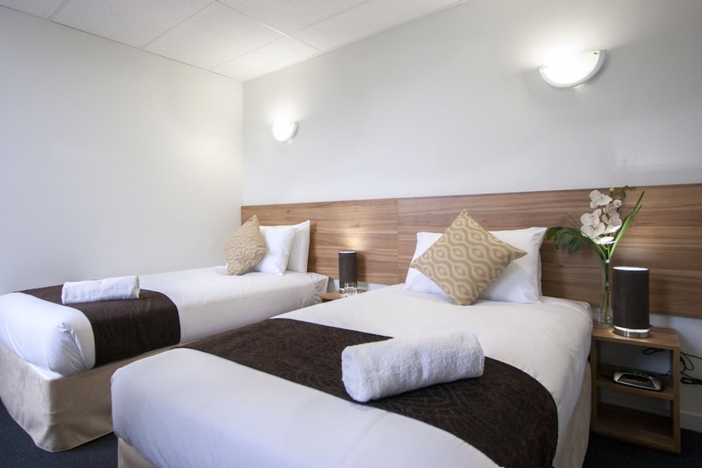 Comfortable twin room at Ascotia Off Queen, an affordable hotel in Auckland CBD