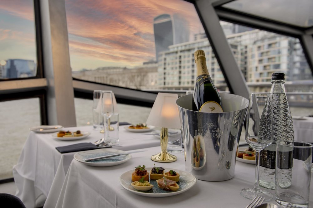 Romantic Thames River dinner cruise with London skyline views