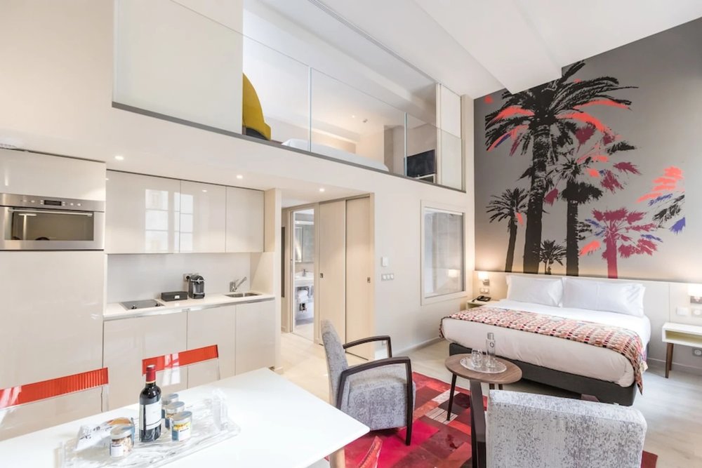 Spacious suite in Old Town at Palais Saleya Boutique Hôtel