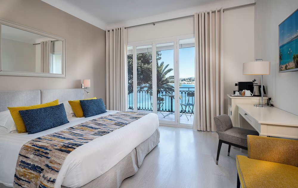Balcony room with Mediterranean views at Hôtel Suisse