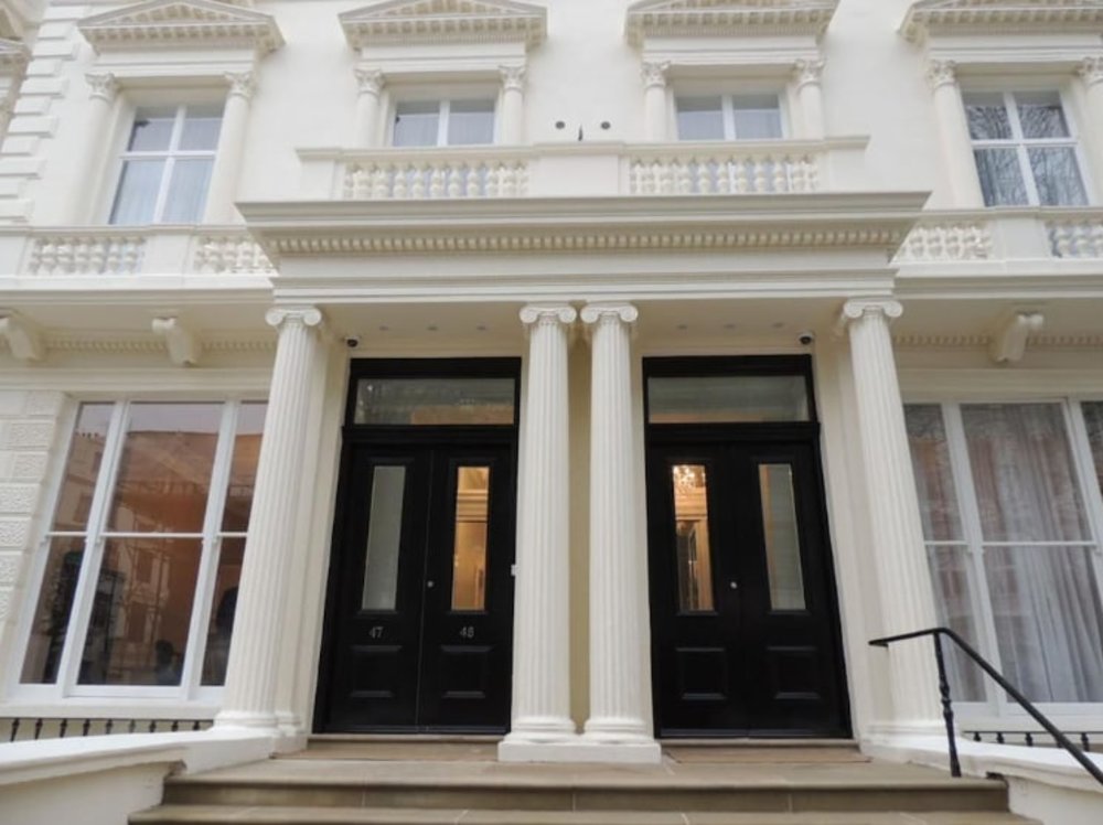 Victorian exterior of the Hyde Park Boutique Hotel