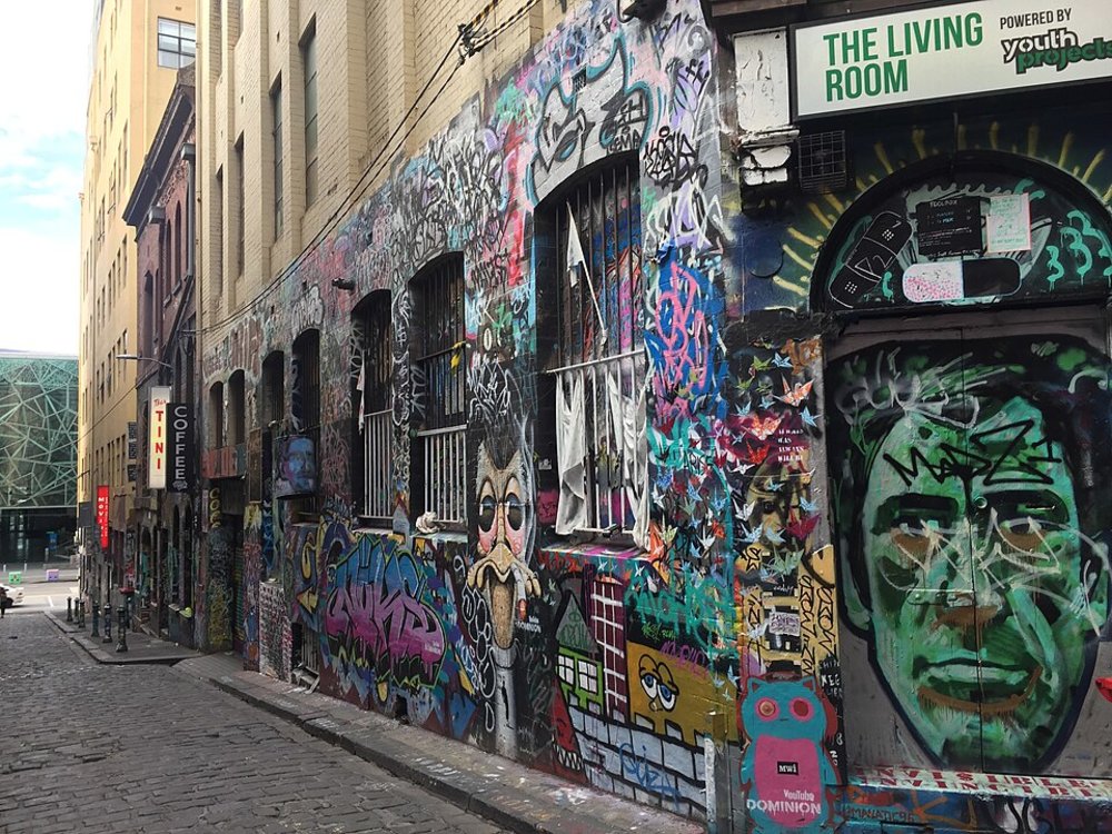 Hosier Lane in Melbourne | Photo Credits: Sdeclan82 on Wikimedia
