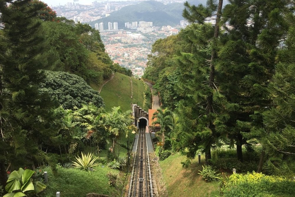 Đồi Penang (Penang Hill): Tận Hưởng Khí Hậu Ôn Đới Trên Cao
