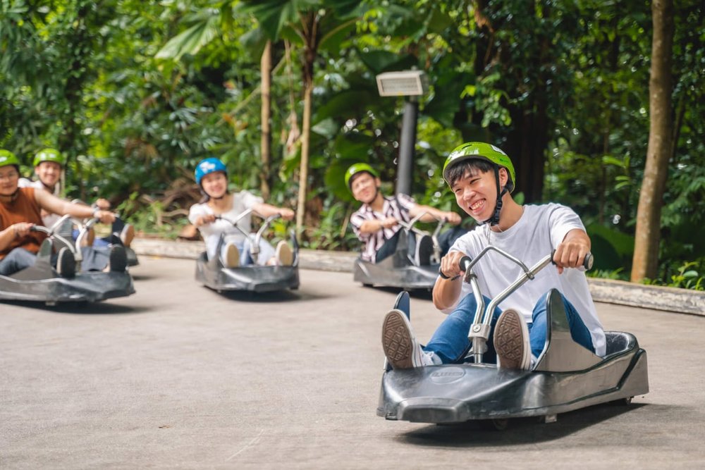 Buổi Chiều: Trải Nghiệm Cảm Giác Mạnh Và Săn Hoàng Hôn Trên Đảo