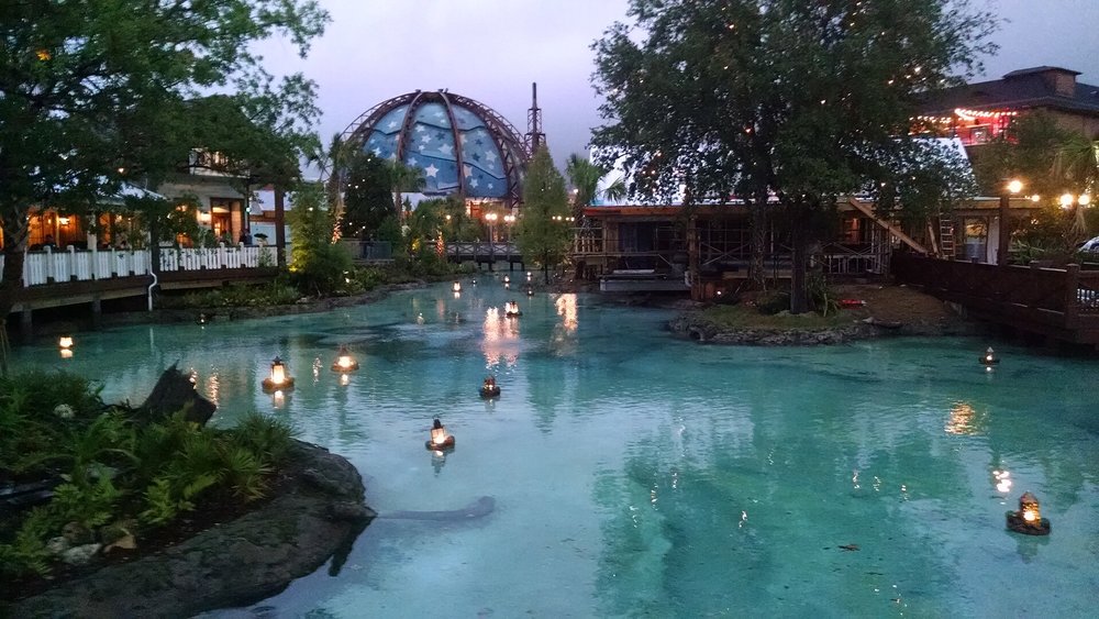 Romantic evening lights at Disney Springs' waterfront in Orlando | Photo from elisfkc on Wikimedia