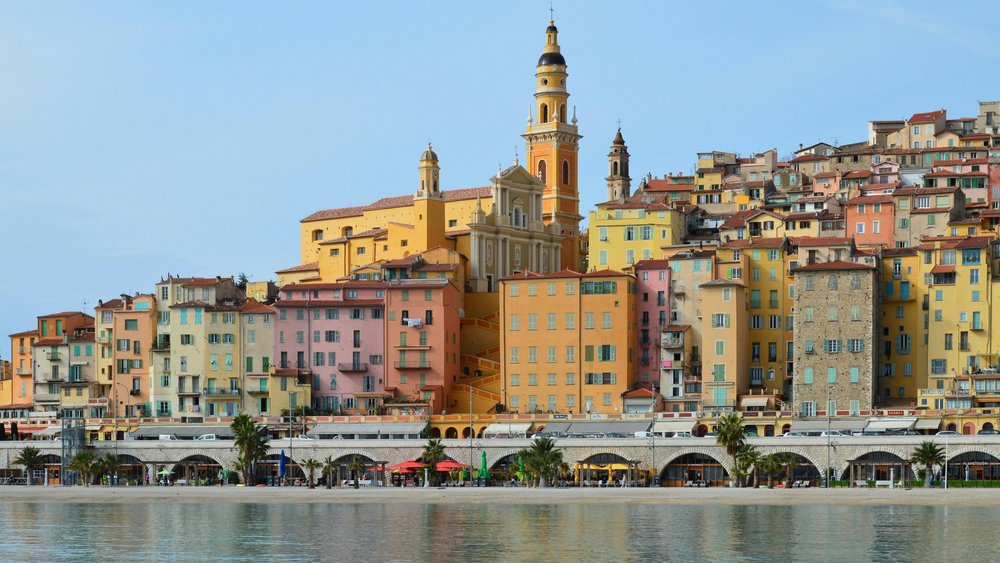Pastel buildings in Menton Old Town | Photo Credit: Slim MARS on Unsplash