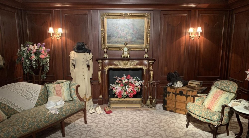 Real life artifacts from the Titanic