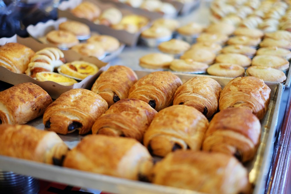 Fresh pain au chocolat at a Paris bakery | Photo Credit: Mink Mingle on Unsplash