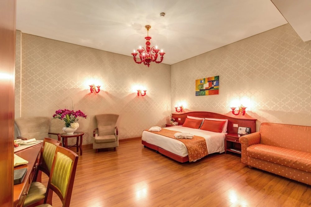 Augusta Lucilla Palace room with classic decor in Rome