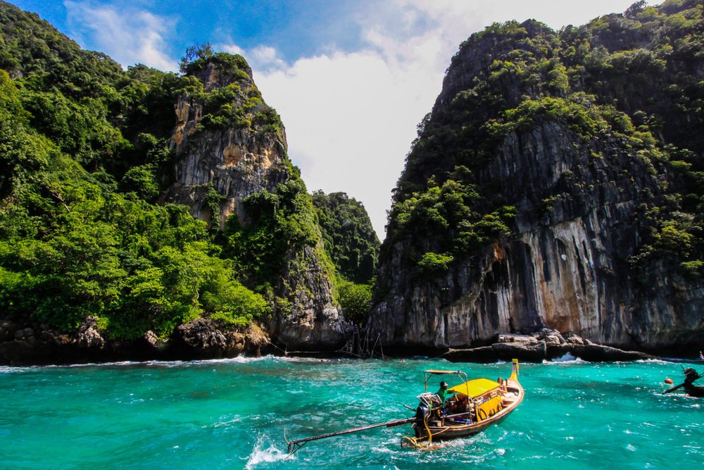 Khởi Hành Từ Phuket Đến Koh Phi Phi