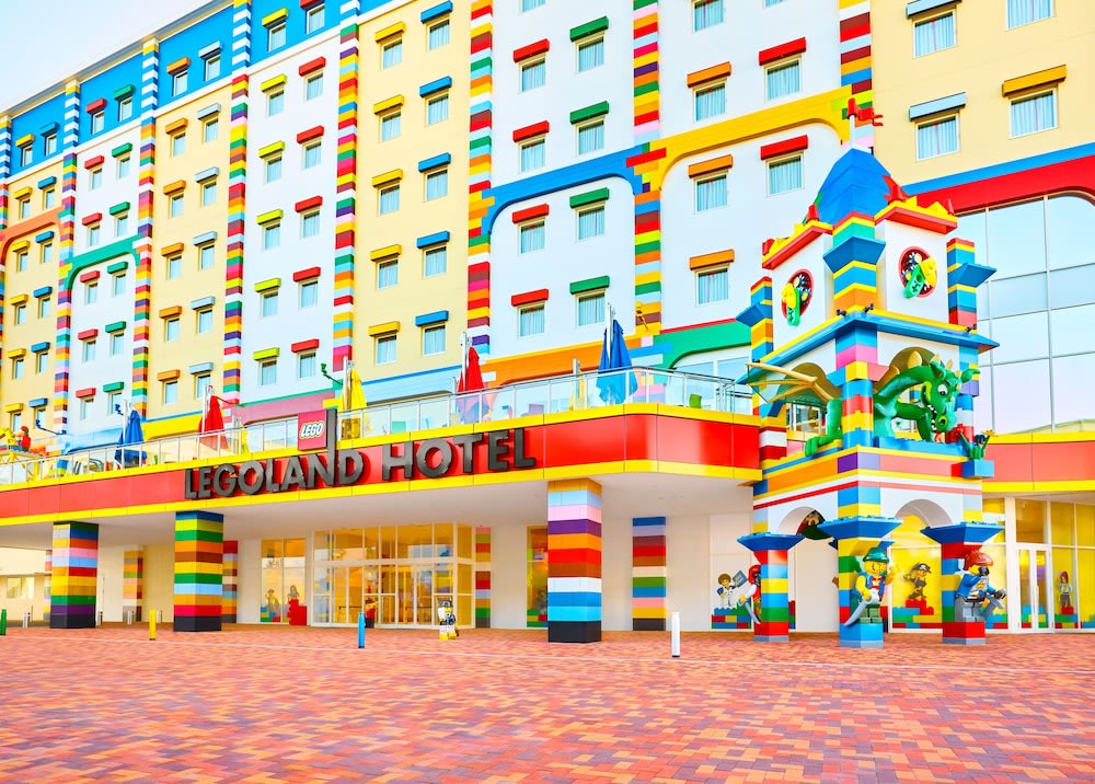 The colorful entrance to LEGOLAND Japan Hotel