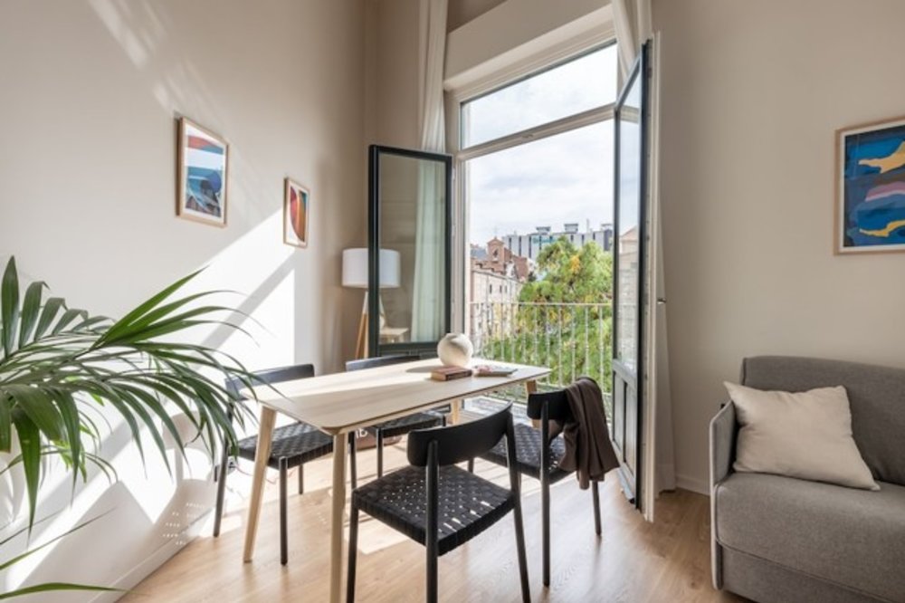 A room with a quaint view of Madrid