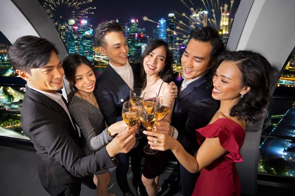 Vòng Quay Singapore Flyer - Địa Điểm Hẹn Hò Lãng Mạn Ở Singapore