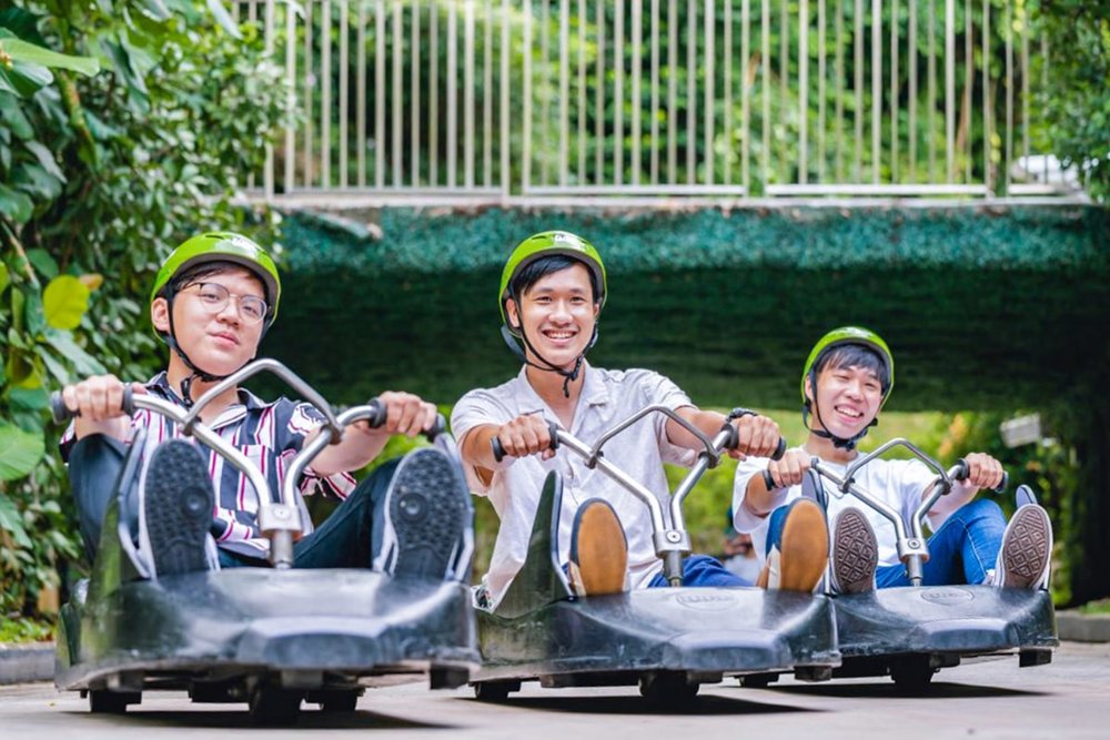 Trải Nghiệm Xe Trượt Skyline Luge Ở Singapore