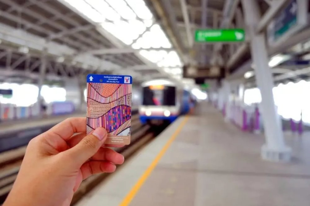 Giá Vé Tàu Điện Bangkok Bao Nhiêu?