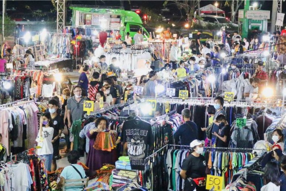 Chợ Cú (Owl Market) - "Thánh Địa" Săn Hàng Giá Rẻ