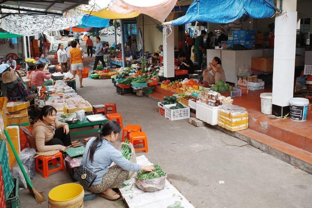 Bữa Sáng "Quốc Dân" Tại Chợ Tam Thanh