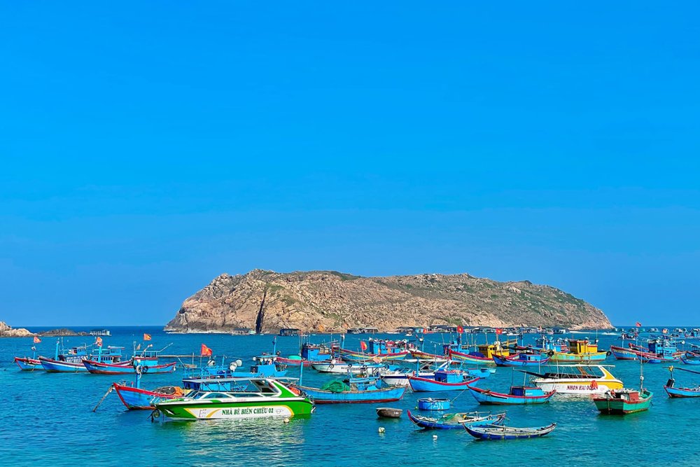 14:00 - Di Chuyển Sang Nhơn Hải - Hòn Khô Vẫy Gọi