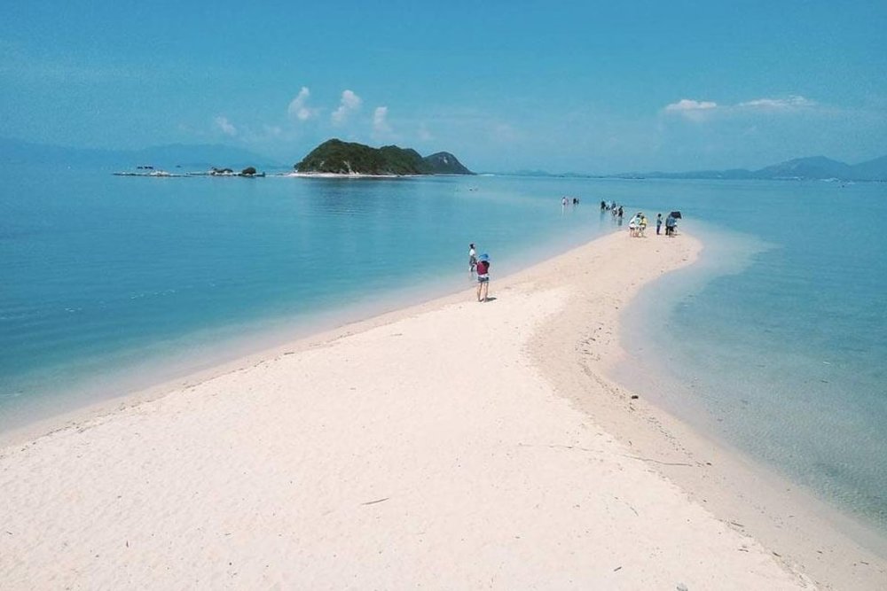 16:00 - Săn Tìm Con Đường Xuyên Biển Kỳ Thú