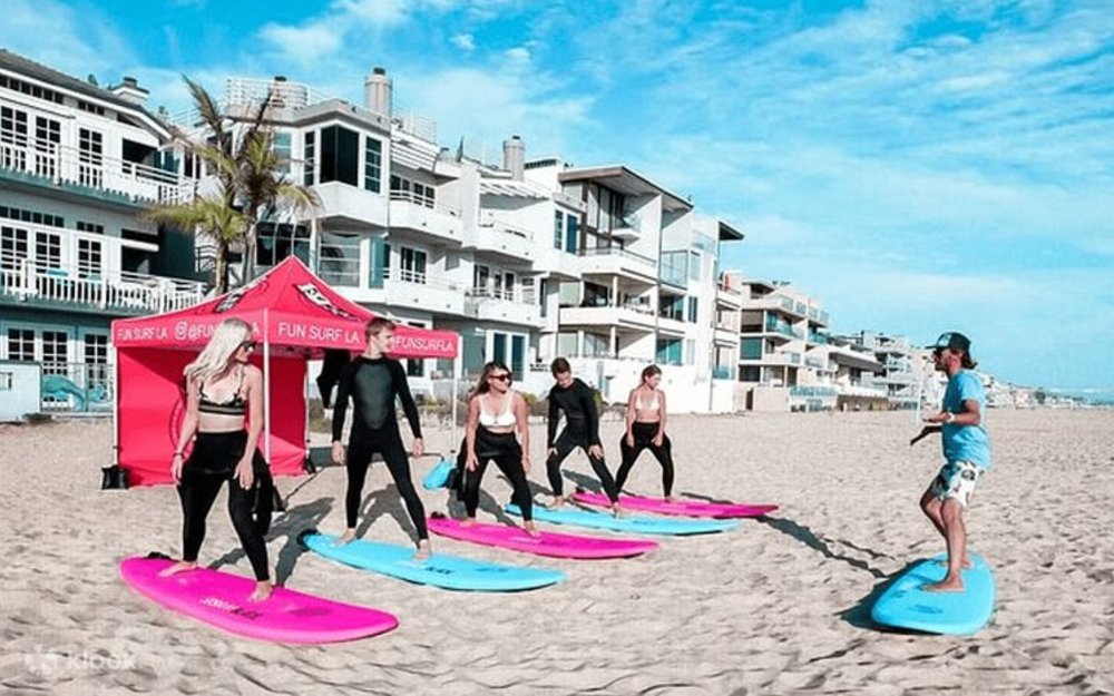 Surfing lessons at Venice Beach