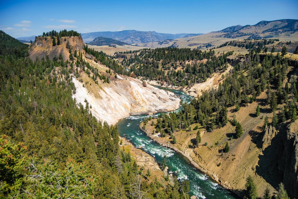 Yellowstone River at Yellowstone National Park / Credits: Frank Schrader on Pexels