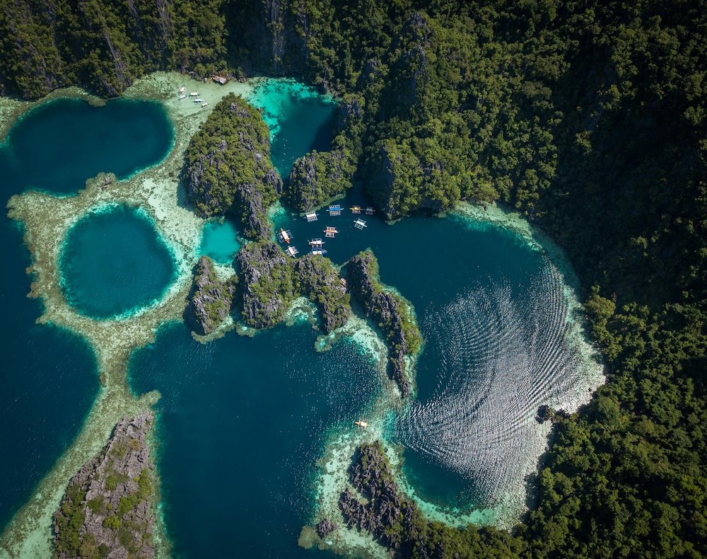 Kayangan Lake