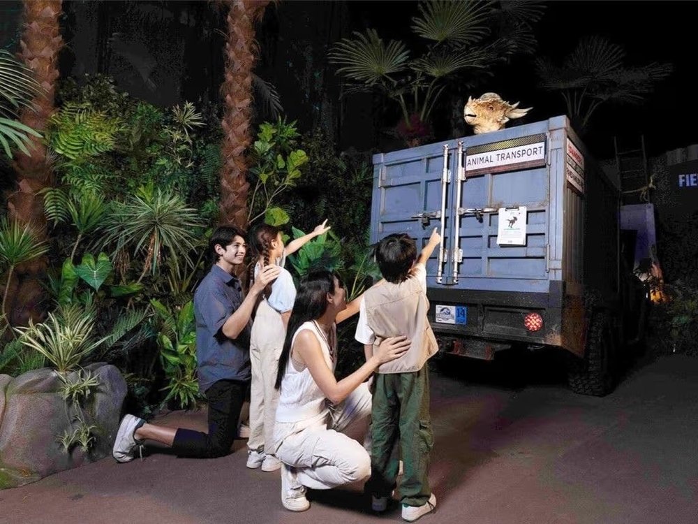 Jurassic World: The Experience กรุงเทพฯ ที่เอเชียทีค เดอะ ริเวอร์ฟรอนท์