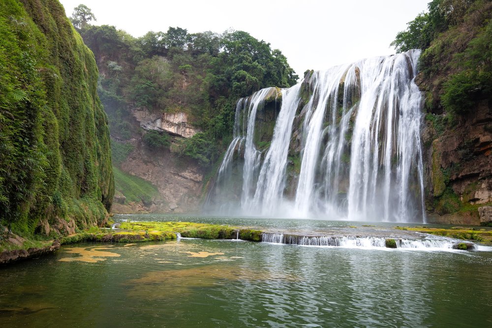 น้ำตกหวงกั่วซู่ (Huangguoshu Waterfall)