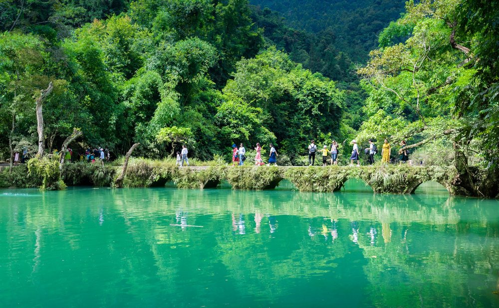 ลี่ปอเสี่ยวชีข่ง (Libo Xiaoqikong)