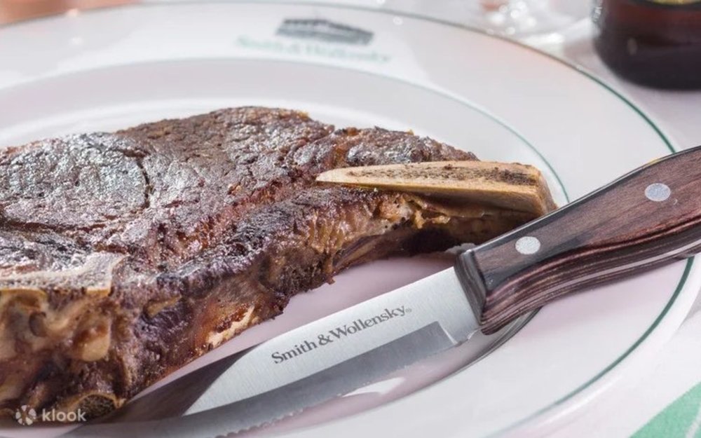 Smith & Wollensky steak with bone